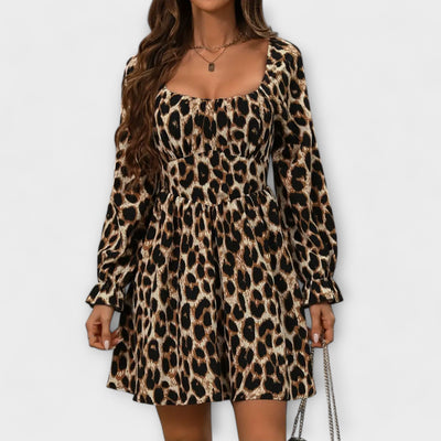Betoverende jurk met luipaardprint