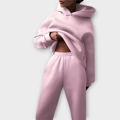 Kristine - knusse joggingpak