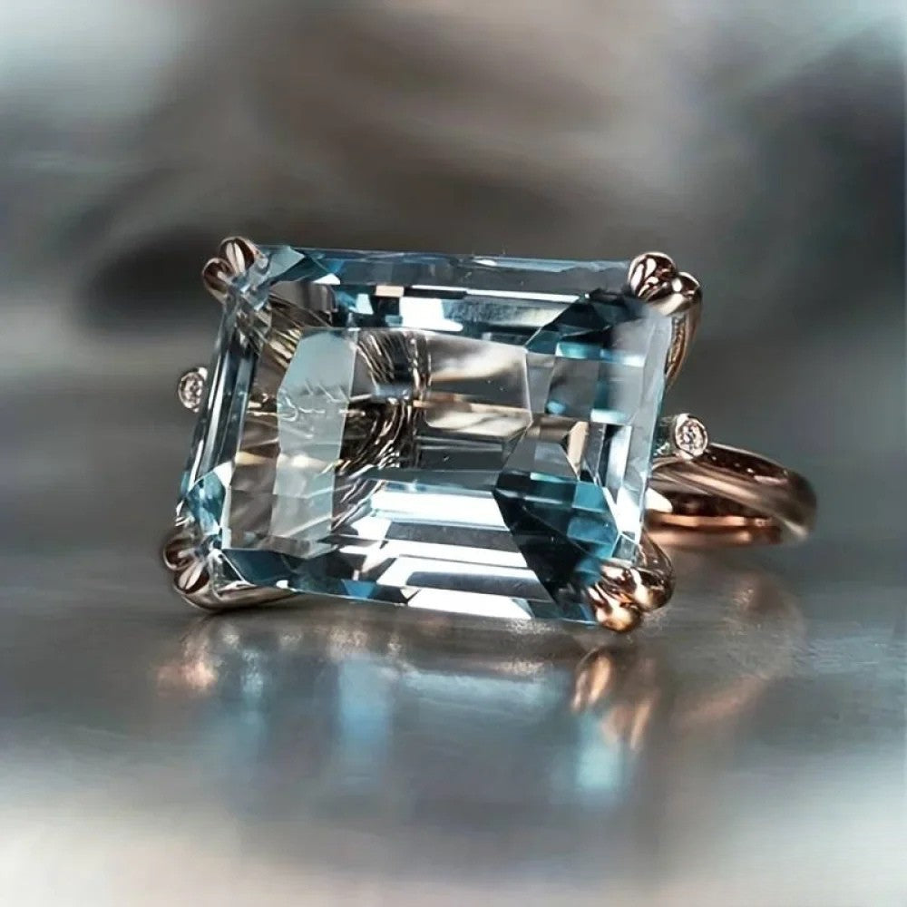 Klassische Vintage Blauer Zirkonia Ring