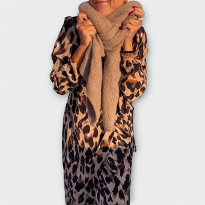 Casual leopardprint jurk met V-hals