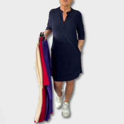 Hanneke™ | Eenvoudige V-hals jurk