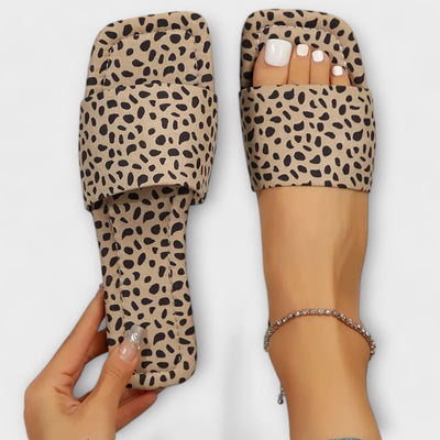 Vlakke Slippers met Luipaardpatroon