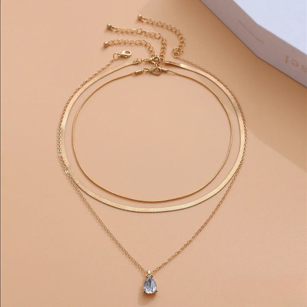 Schicht-Halskette met gouden zirkonia-hanger