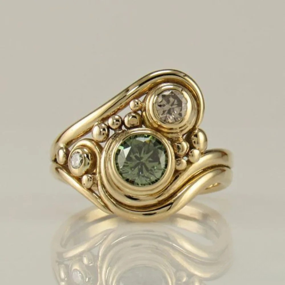 Antieke Gouden Groene Zirkonia Ring