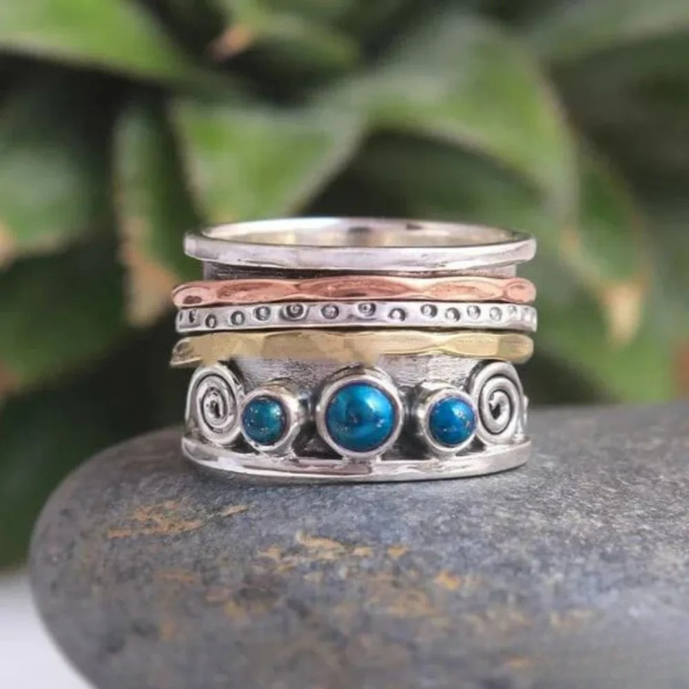Bohemian Sapphire Meditatie Ring