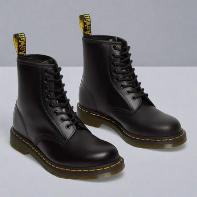 Martens™ - Elegante en klassieke veterschoenen