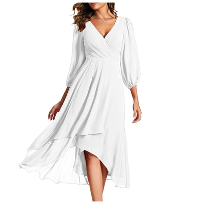 MIA – V-hals jurk met asymmetrische zoom