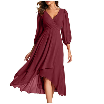MIA – V-hals jurk met asymmetrische zoom