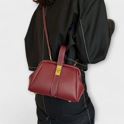 Lora. - Retro-Tas
